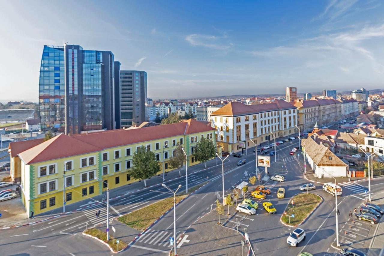 אפרטהוטל סיביו Plaza35 מראה חיצוני תמונה
